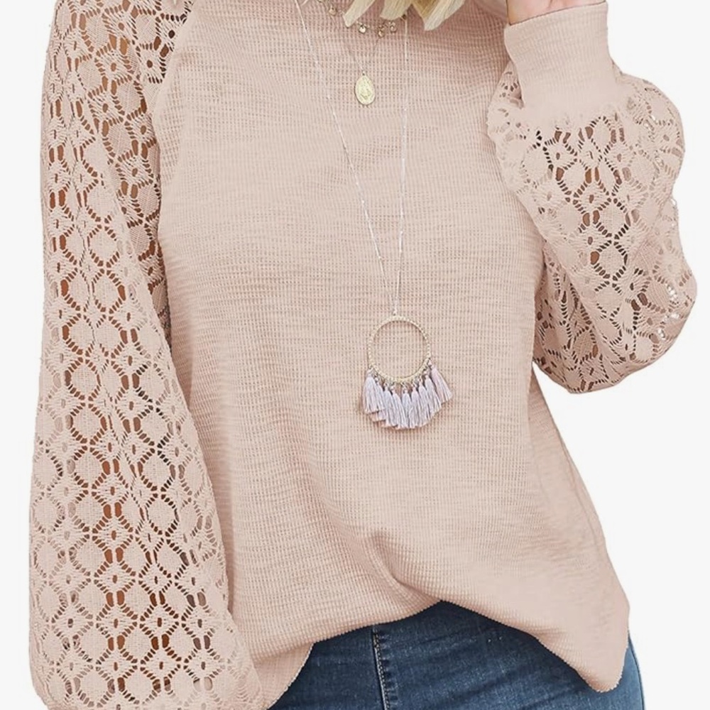 Miholl Cream Lace Sleeve Top hidden zipper NWT Size Small - Picture 5 of 5